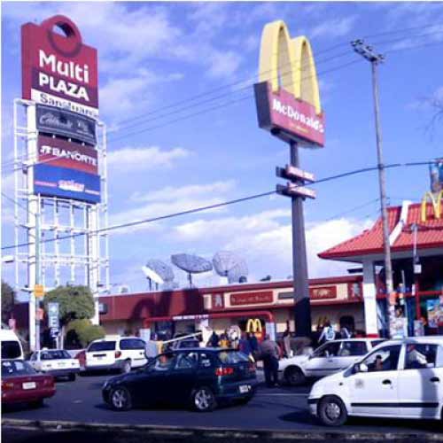 Centro Comercial, En Renta, Av. Carlos Hank González N°s/n esq. Bosques de los Continentes , ID  1166, Bosques de Aragón , Nezahualcóyotl, Estado de México, Mexico, 57170,